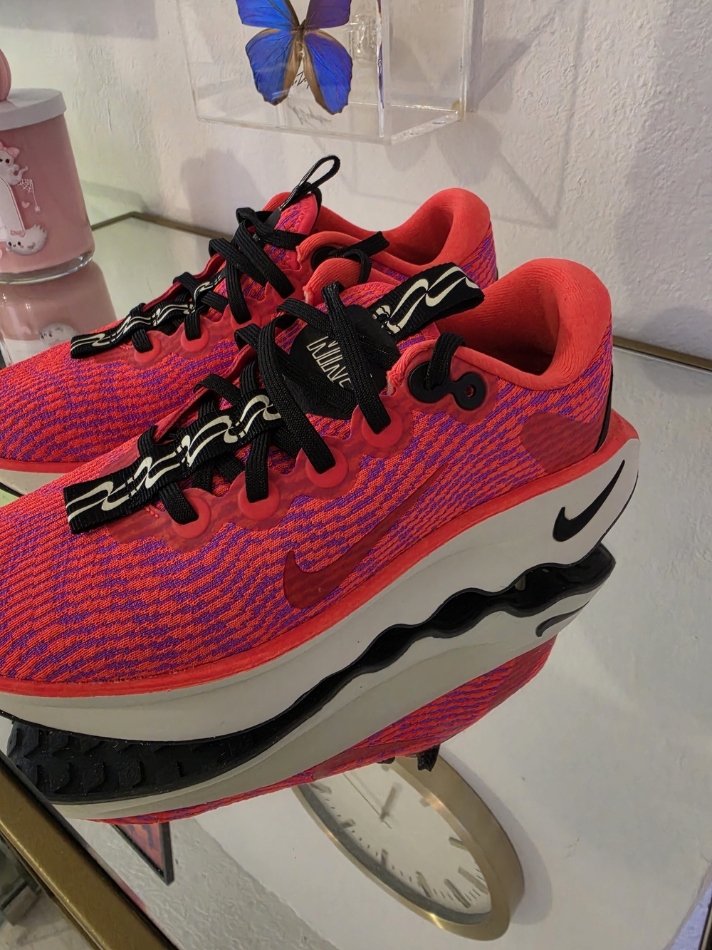 Nike Women’s Bright Pink/Red Running Sneakers